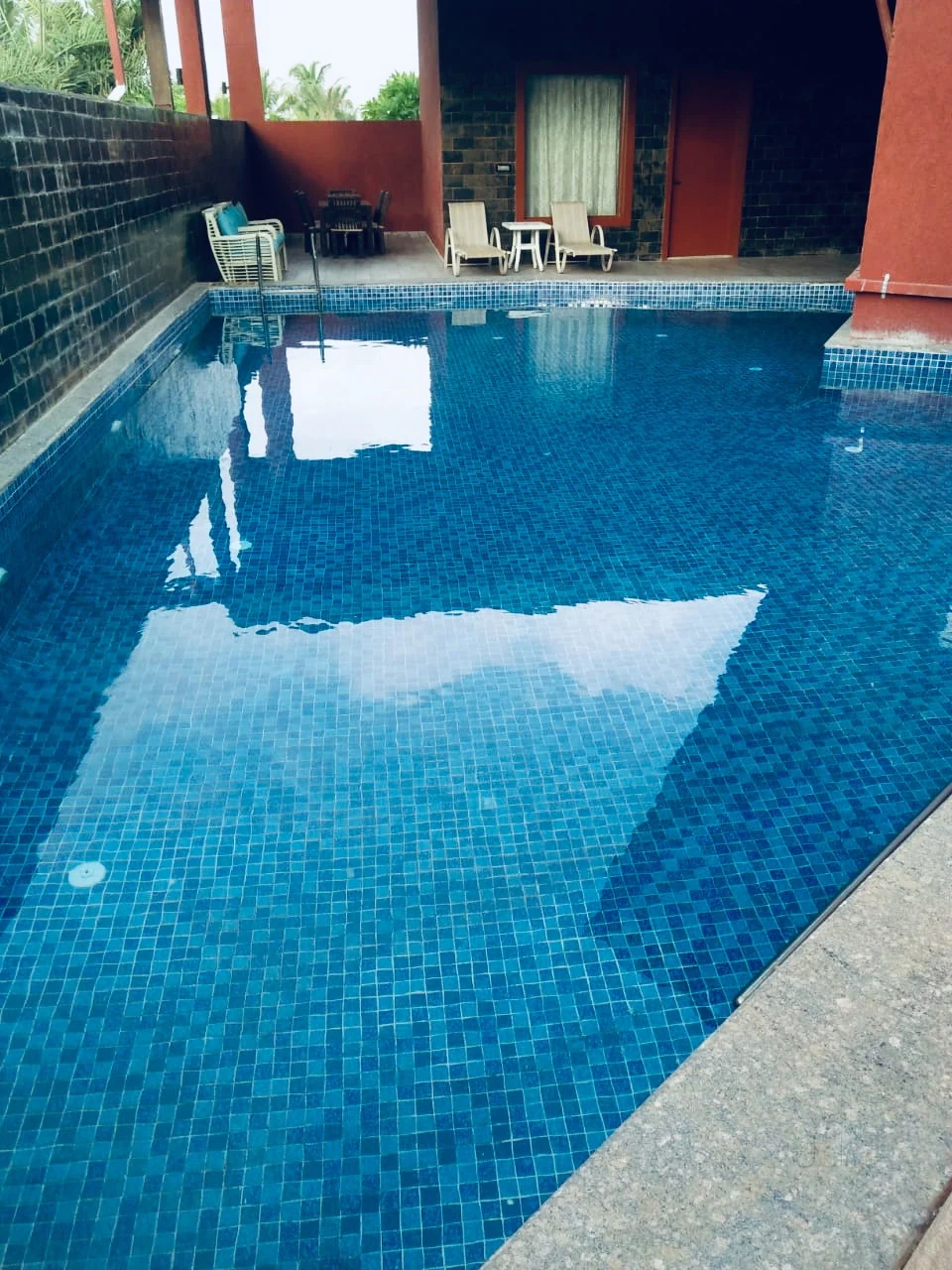 Completed commercial swimming pool project by Aqua Max Technology